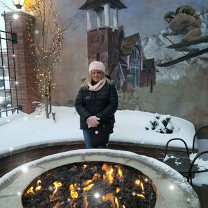 Meet your Posher, Lori